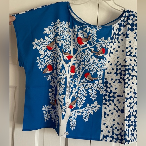 MISSLOOK Blue & White Blouse w/Red & Brown Birds & Geometric Shapes Size 3XL - Picture 3 of 6